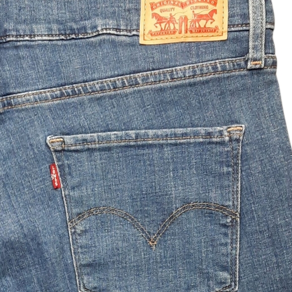 Levi's 311 Shaping Skinny Ankle Crop Blue Jeans SZ 31 - Picture 13 of 13